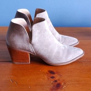 Steve Madden Boots Size 7 tan